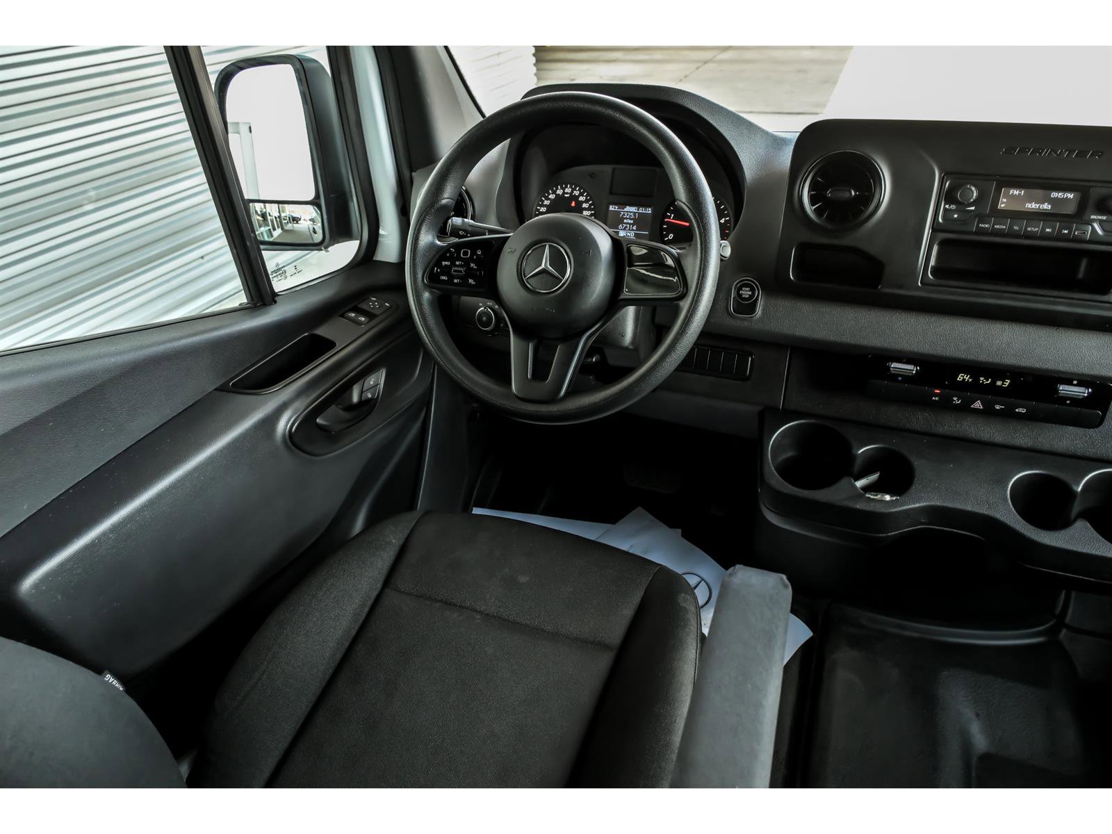 Used 2023 Mercedes-Benz Sprinter 2500 image 7