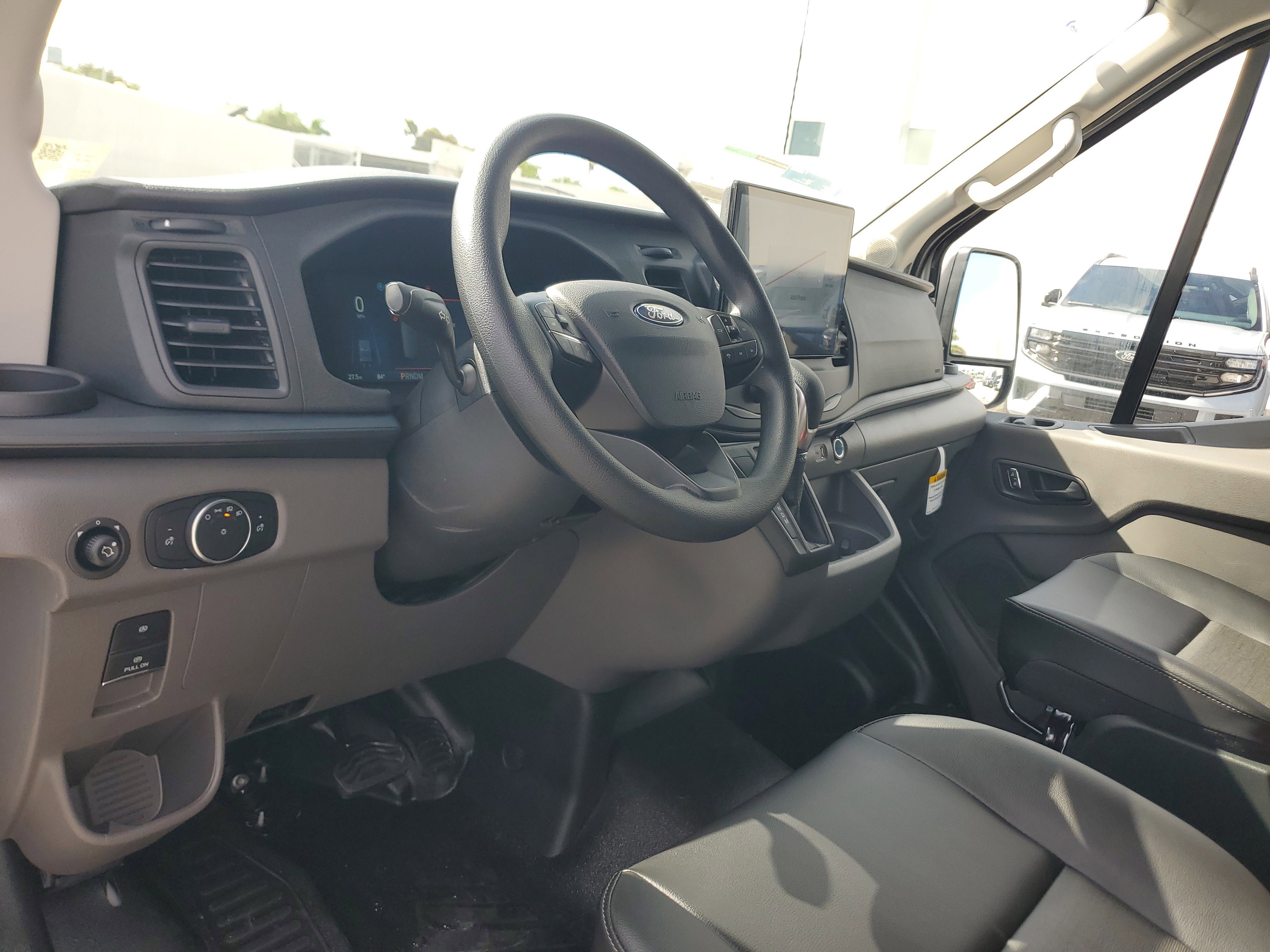 New 2026 Ford Transit 150 148 Medium Roof RWD image 17