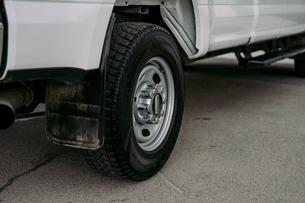 Used 2022 Ford F250 XL w/ Power Equipment Group image 8