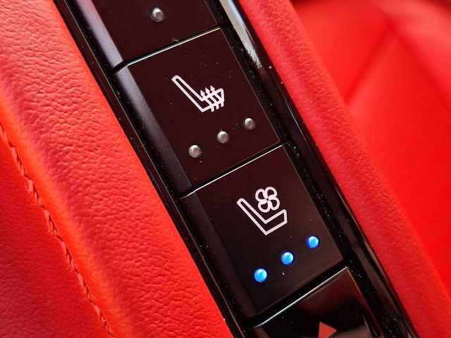 Used 2025 Chevrolet Corvette Z06 w/ Battery Protection Package image 25