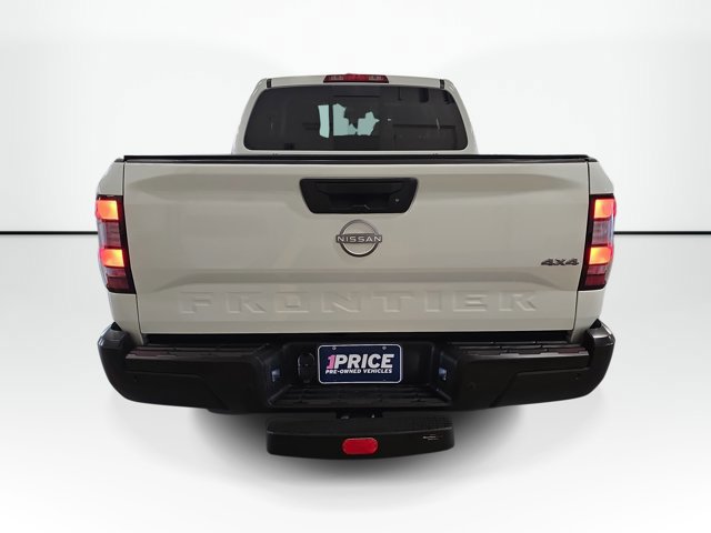 Used 2025 Nissan Frontier S w/ S Utility Package AWD/4WD image 6