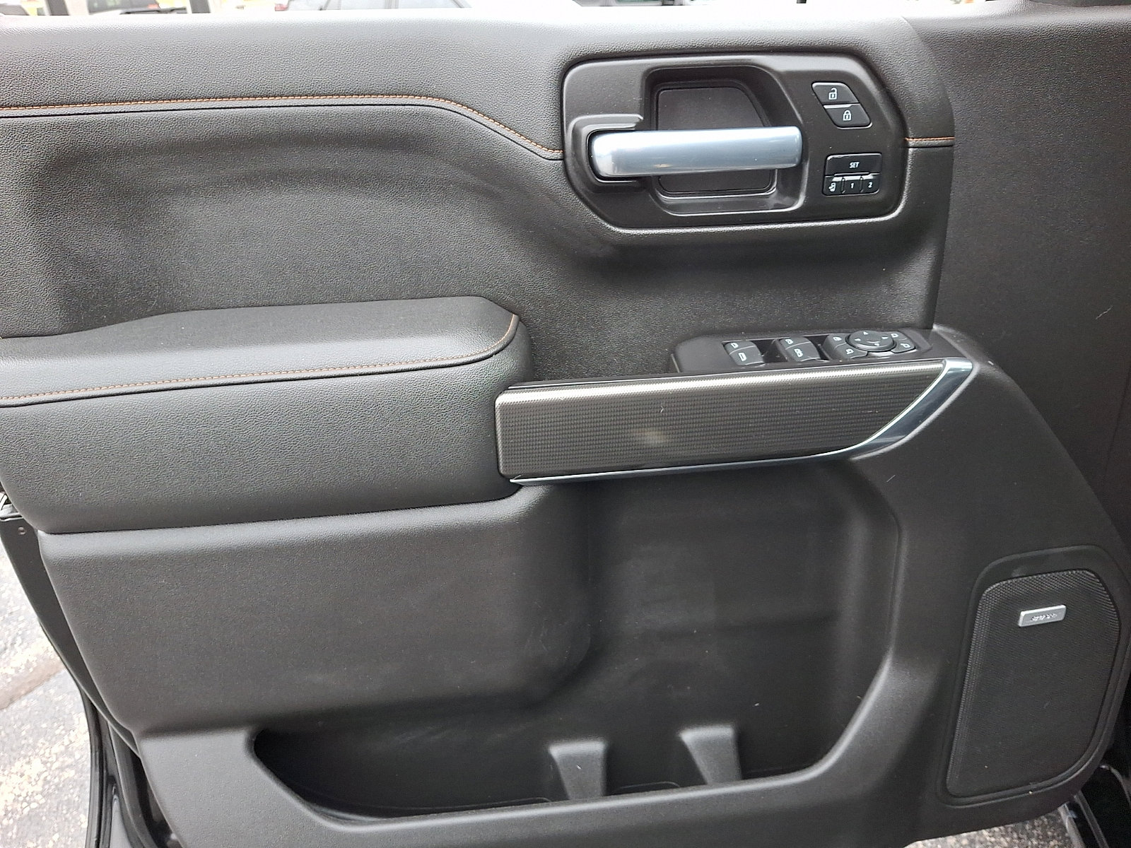 Used 2021 GMC Sierra 1500 AT4 w/ AT4 Value Package image 13