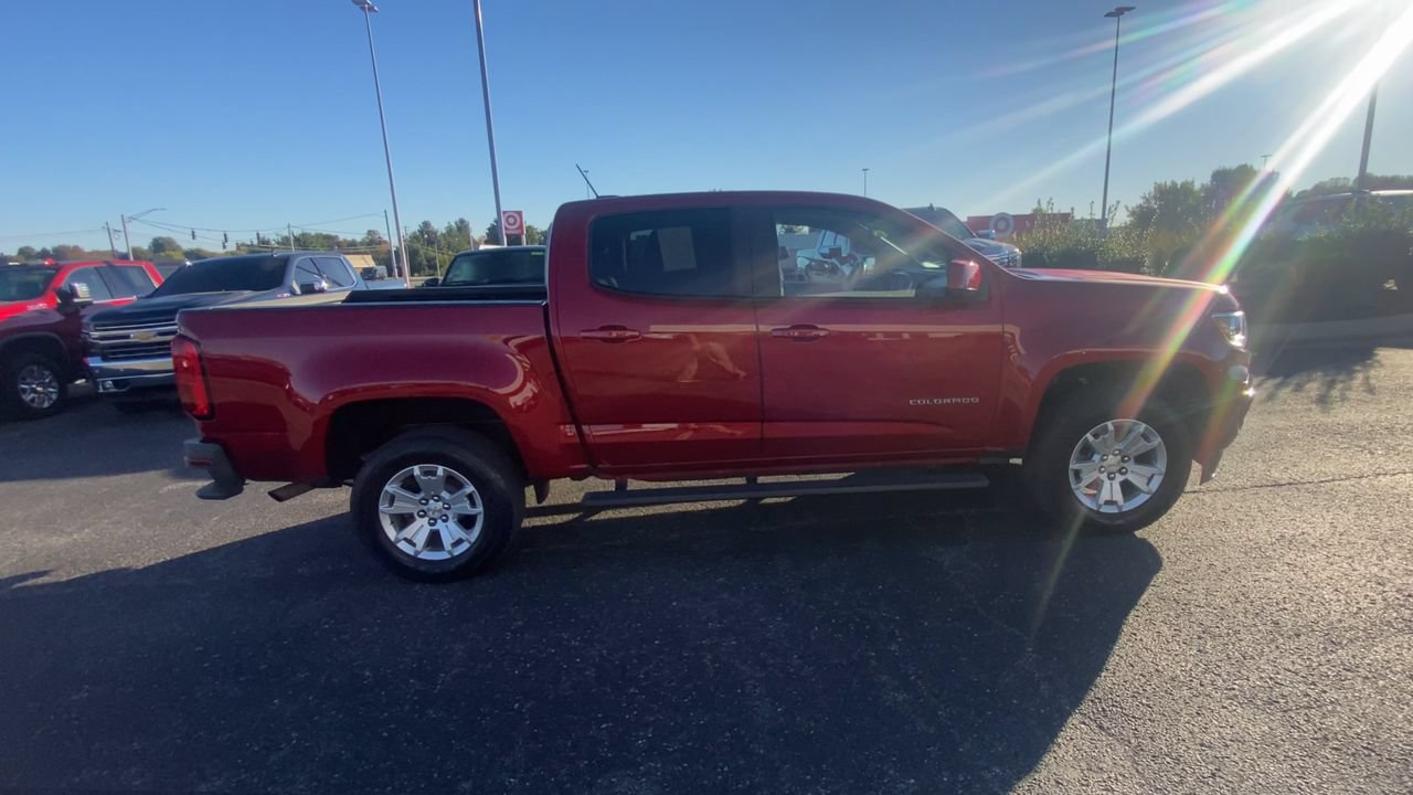 Used 2022 Chevrolet Colorado LT w/ Luxury Package RWD image 2