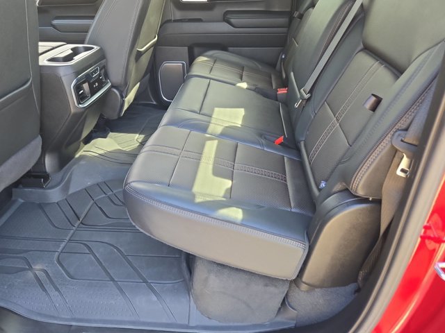 Used 2024 Chevrolet Silverado 1500 High Country w/ High Country Premium Package AWD/4WD image 10