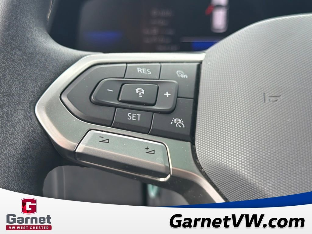 Certified 2023 Volkswagen Tiguan SE w/ Panoramic Sunroof Package AWD/4WD image 33