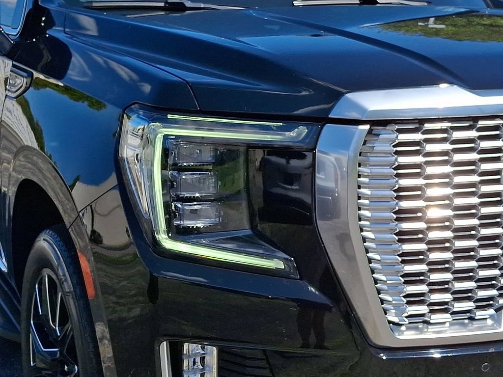 Used 2024 GMC Yukon Denali AWD/4WD image 11