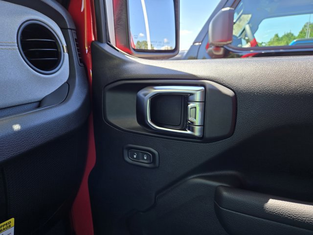 New 2025 Jeep Gladiator Sport image 24