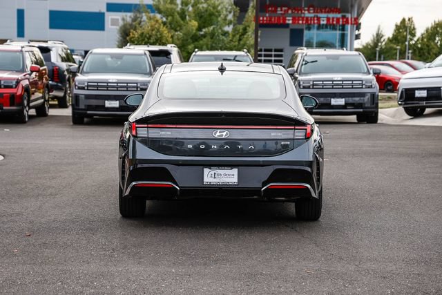 New 2026 Hyundai Sonata Limited FWD image 4