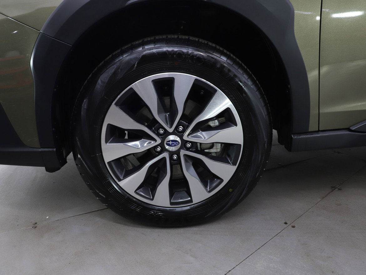 Certified 2025 Subaru Outback Limited image 24