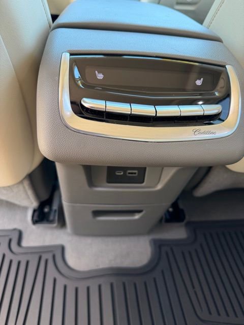 Used 2020 Cadillac XT6 Premium Luxury FWD image 15