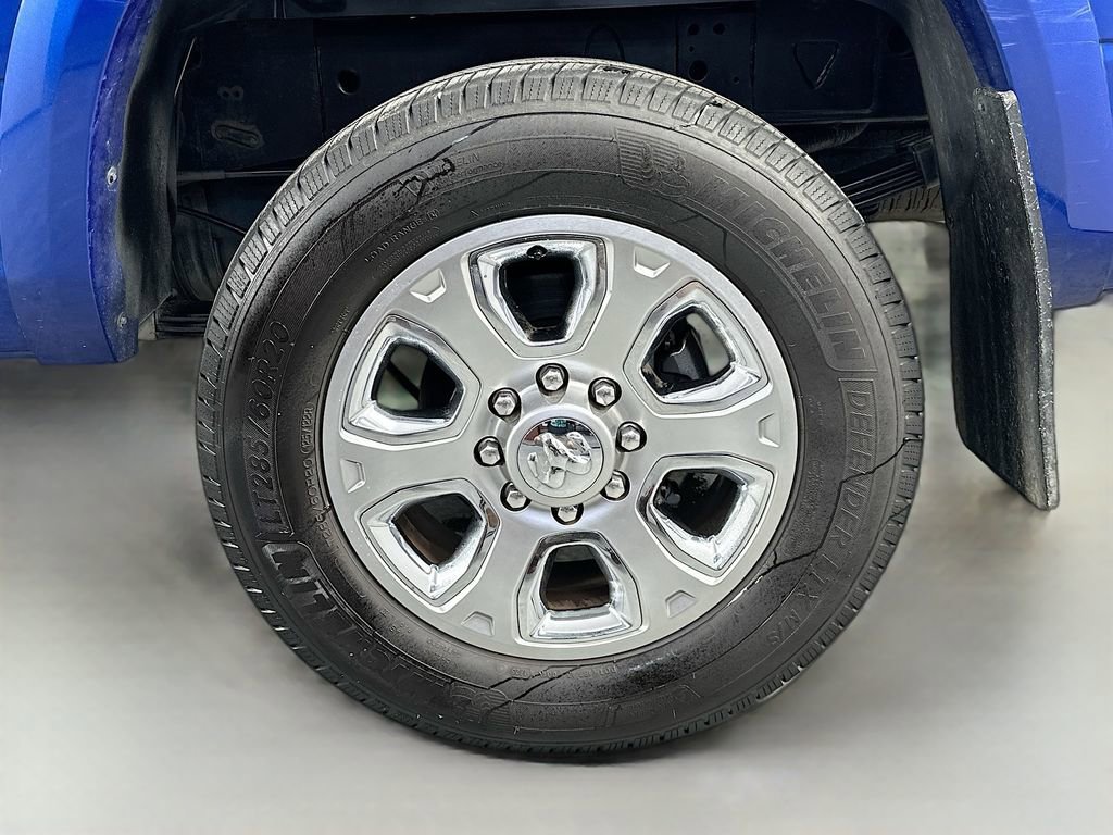 Used 2015 RAM 3500 Laramie AWD/4WD image 34