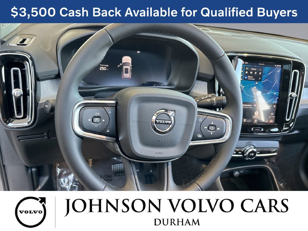 New 2026 Volvo XC40 B5 Plus w/ Climate Package AWD/4WD image 3