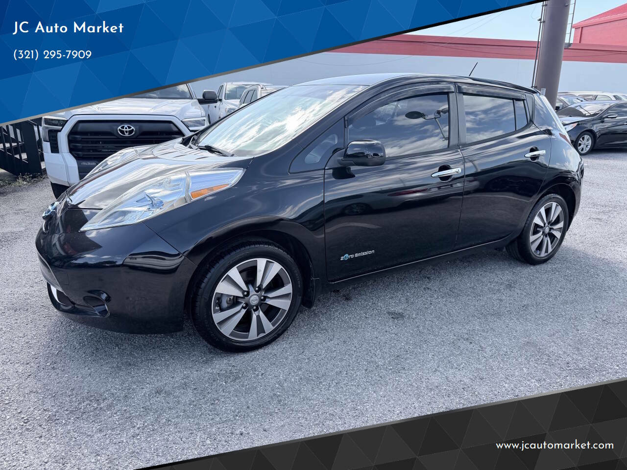 Used 2015 Nissan Leaf SL w/ Premium Package image 1