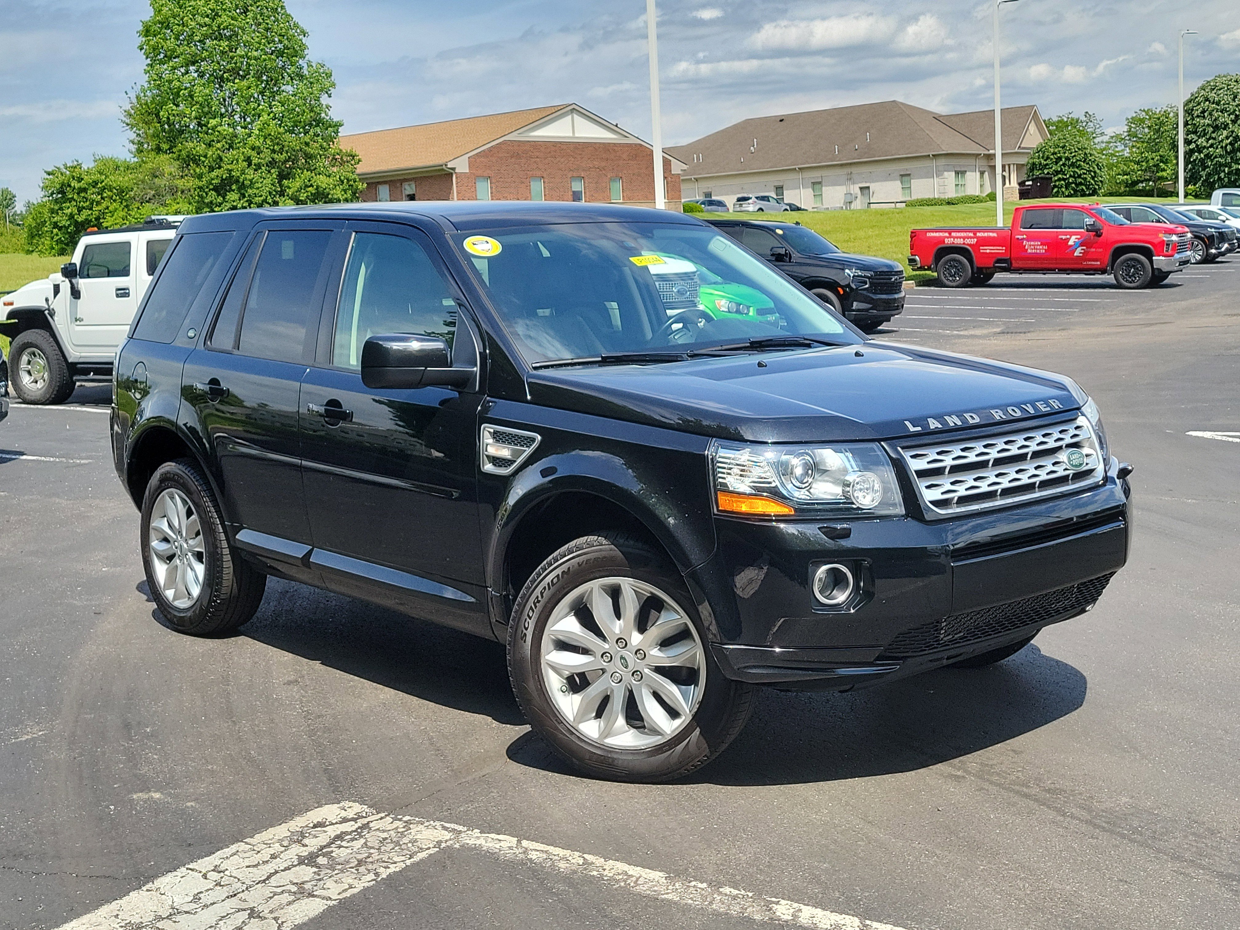 Used 2014 Land Rover LR2 AWD/4WD image 32