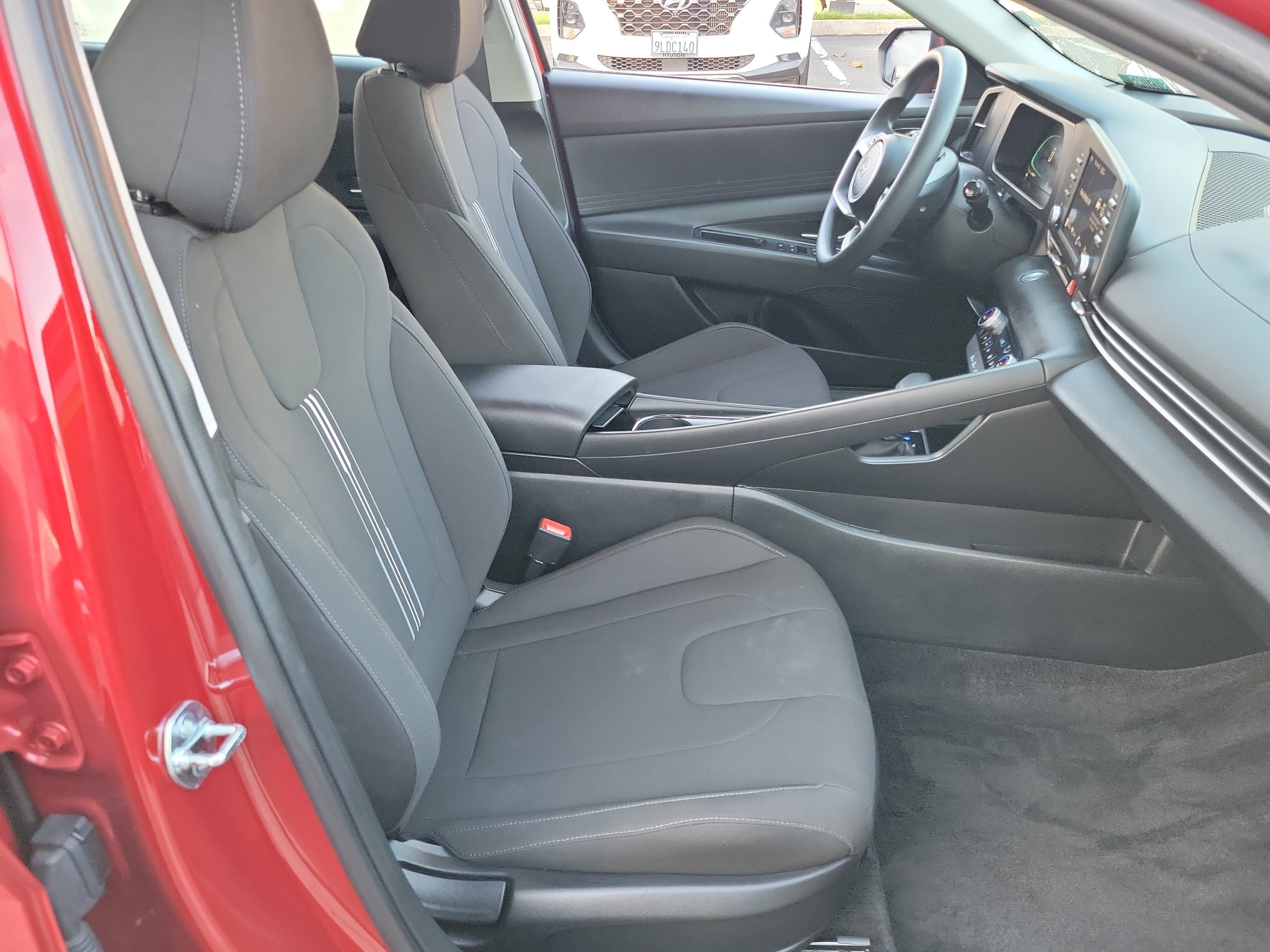 Certified 2025 Hyundai Elantra Blue image 19