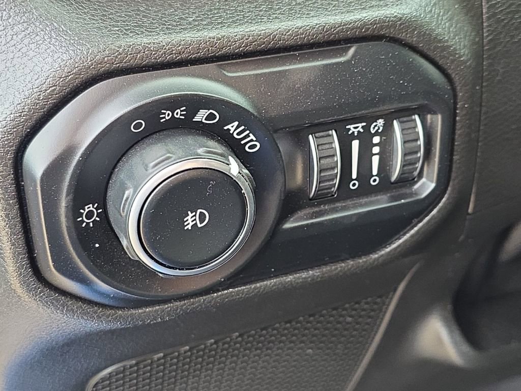 Certified 2021 Jeep Wrangler Unlimited Sport AWD/4WD image 13