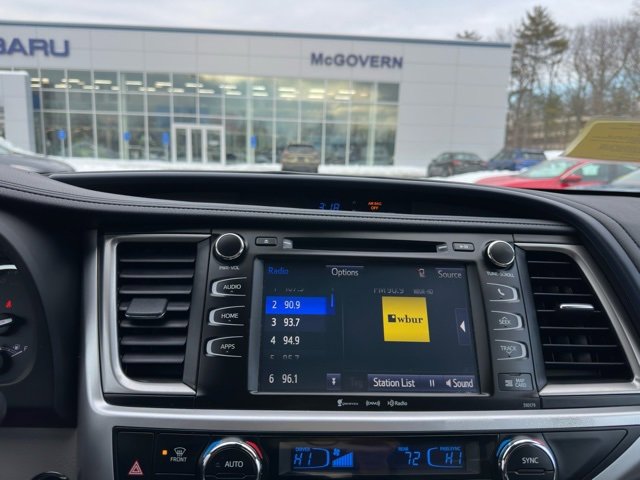 Used 2018 Toyota Highlander XLE image 9