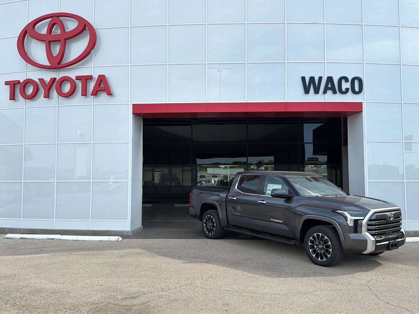 New 2026 Toyota Tundra Limited w/ Power Package