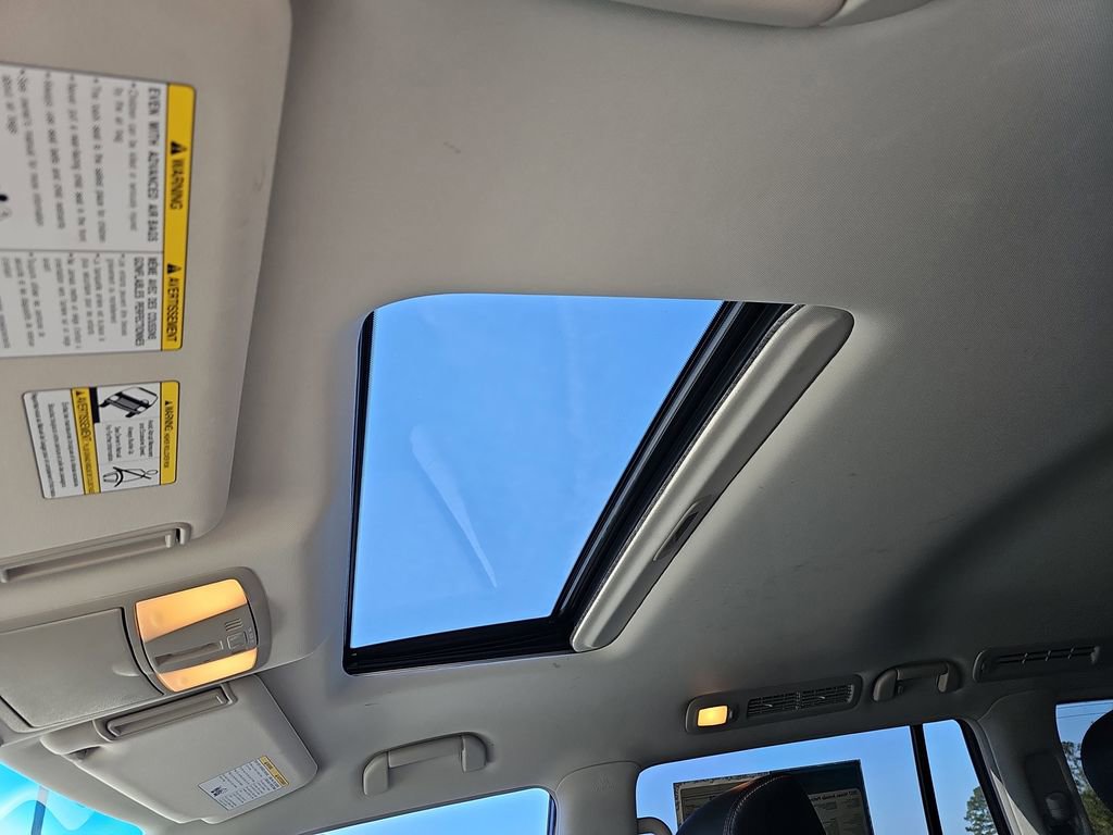 Used 2017 Nissan Armada Platinum w/ Captain Seat Package image 35