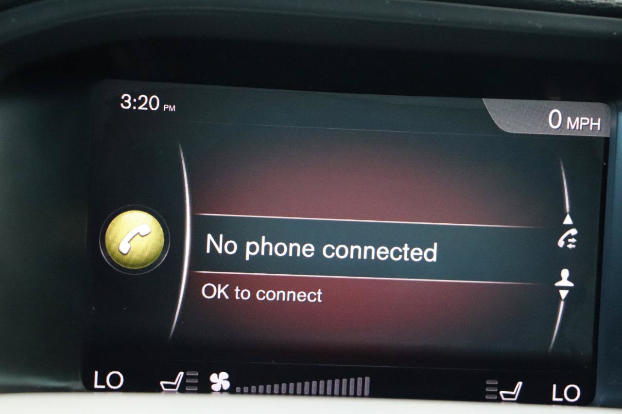 Used 2018 Volvo V60 T5 Cross Country w/ Convenience Package AWD/4WD image 27