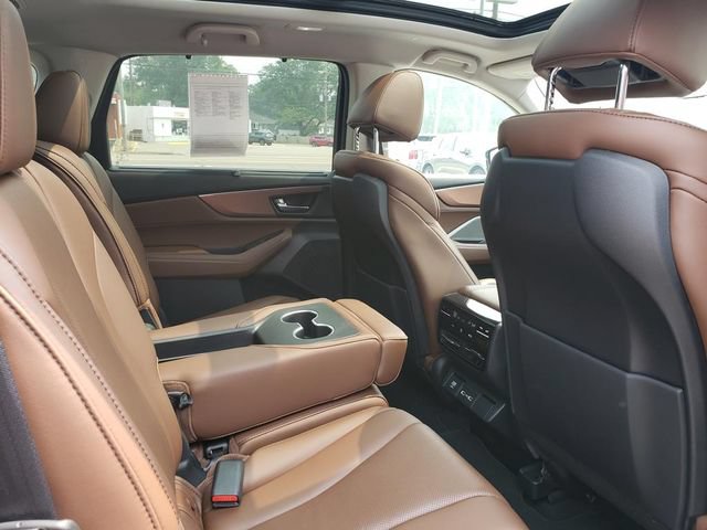 Used 2023 Acura MDX SH-AWD w/ Technology Package image 15