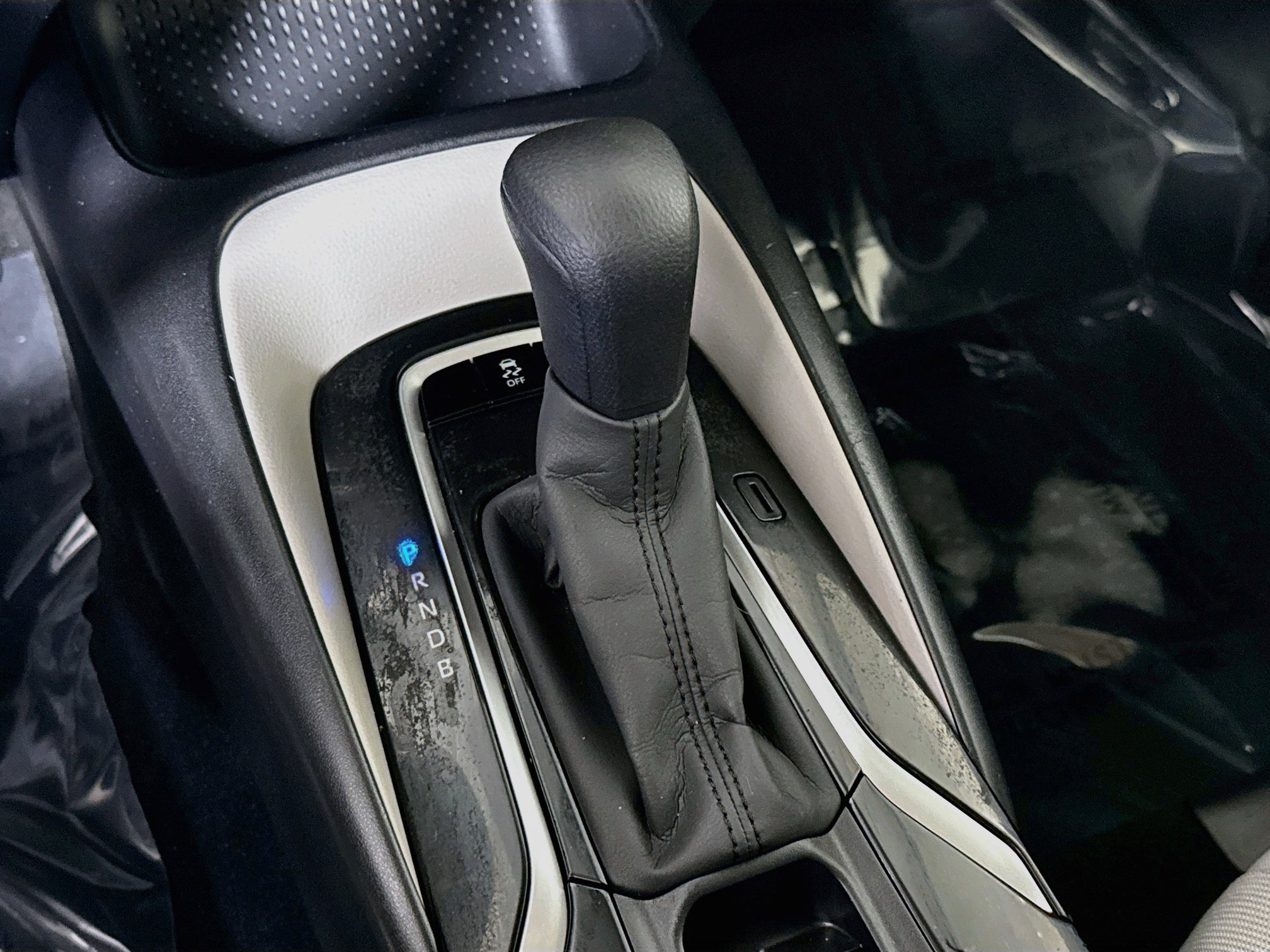Used 2020 Toyota Corolla LE FWD image 20