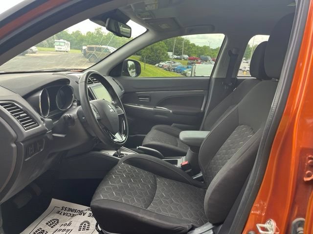 Used 2020 Mitsubishi Outlander Sport SE FWD image 12