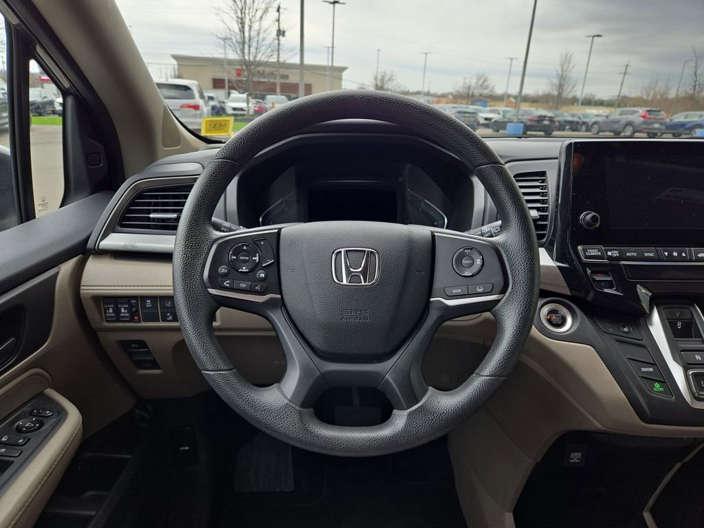 Certified 2018 Honda Odyssey EX image 15