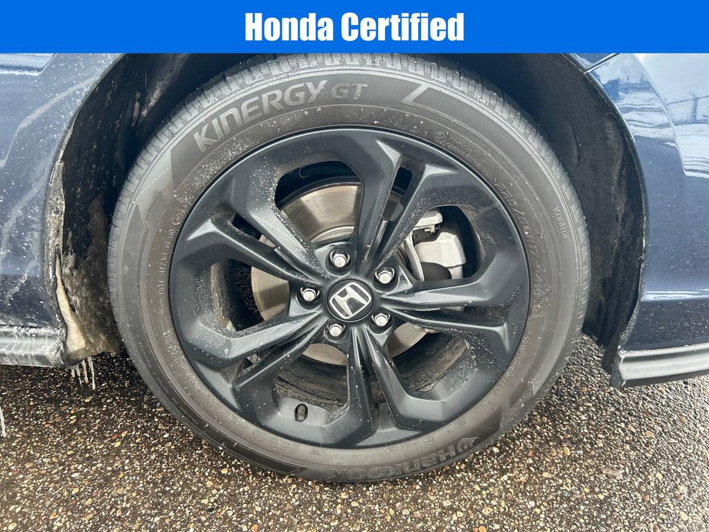Certified 2025 Honda Accord SE image 9