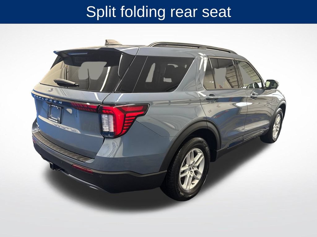 Certified 2026 Ford Explorer Active w/ Active Comfort Package RWD image 5