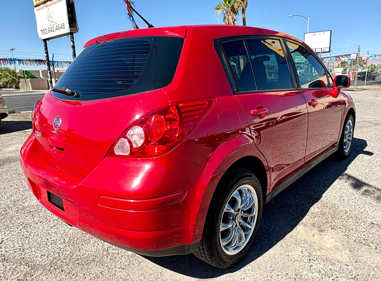Used 2012 Nissan Versa 1.8 S image 5