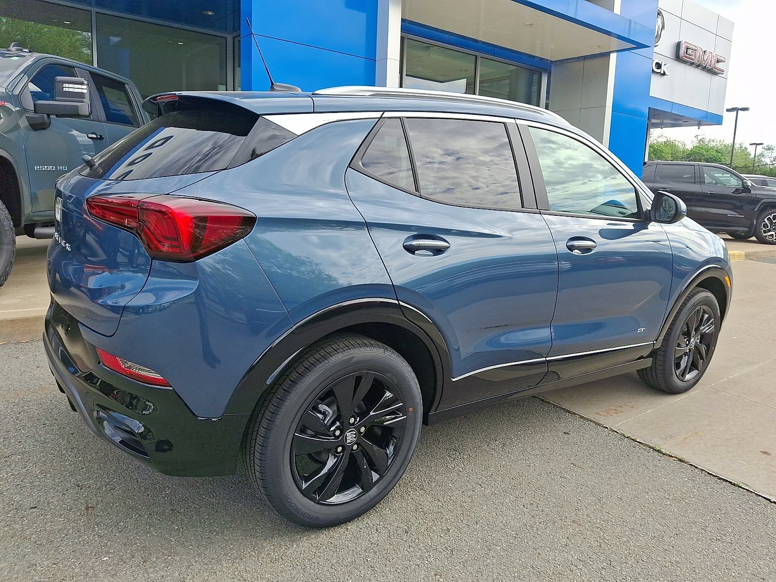 New 2026 Buick Encore GX Sport Touring w/ Comfort Package AWD/4WD image 6
