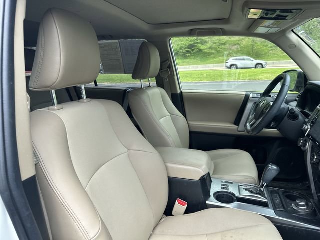 Used 2021 Toyota 4Runner SR5 Premium w/ Moonroof Package AWD/4WD image 29
