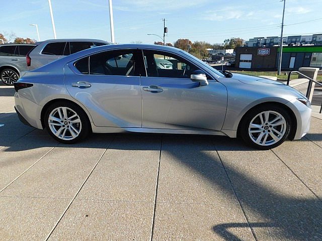 Used 2021 Lexus IS 300 w/ Comfort Package image 7