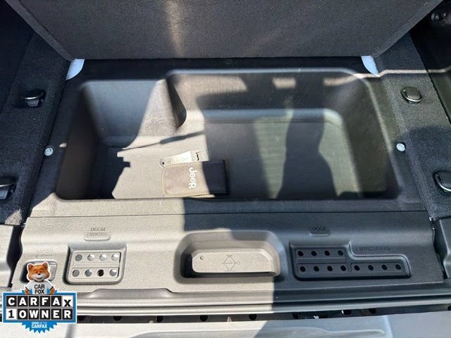 Used 2020 Jeep Wrangler Unlimited Sahara AWD/4WD image 18