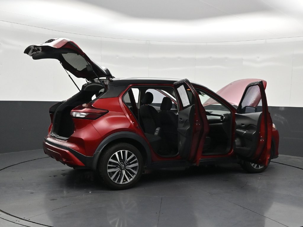 Used 2022 Nissan Kicks SV FWD image 31