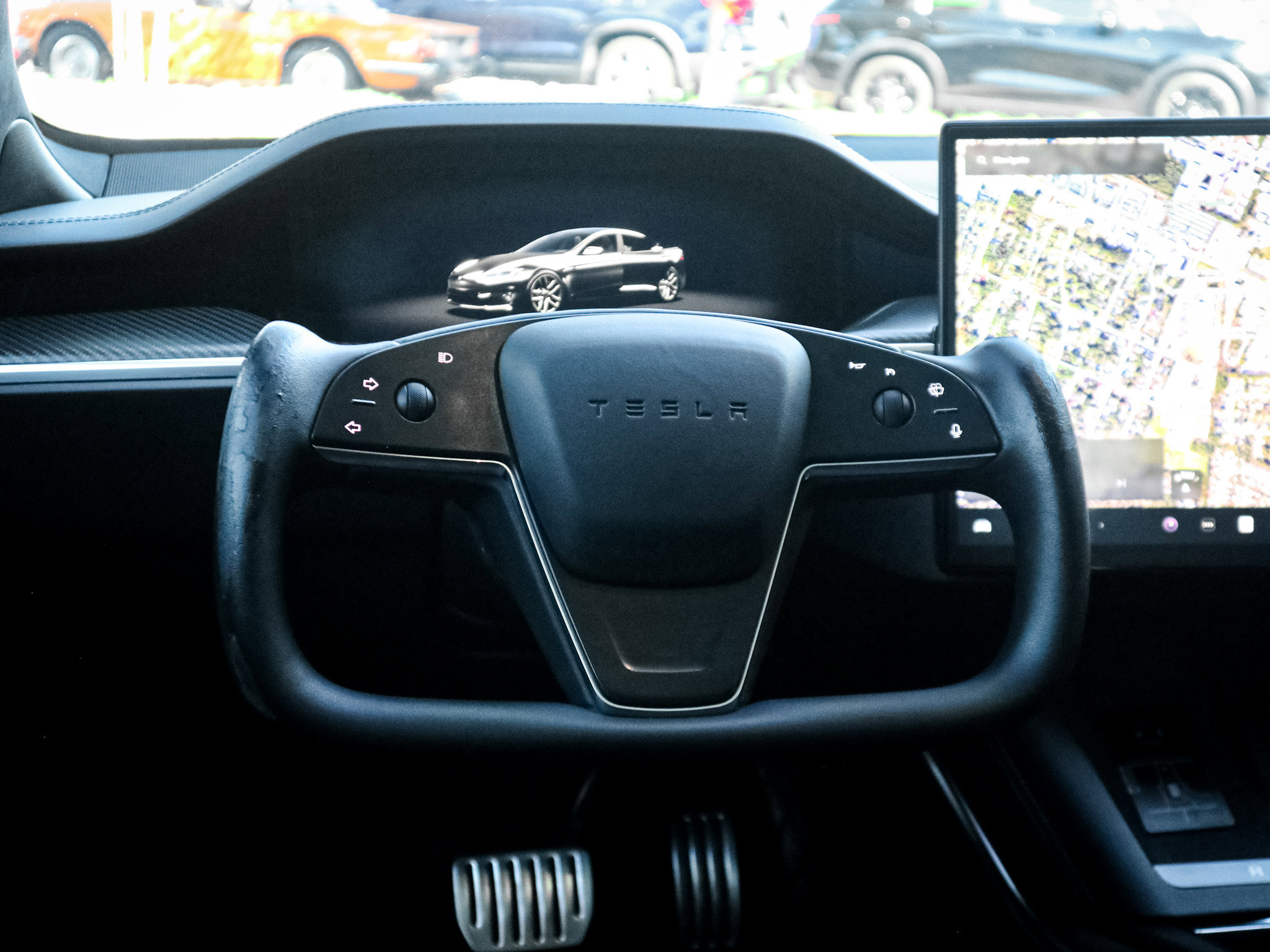 Used 2022 Tesla Model S Plaid AWD/4WD image 18