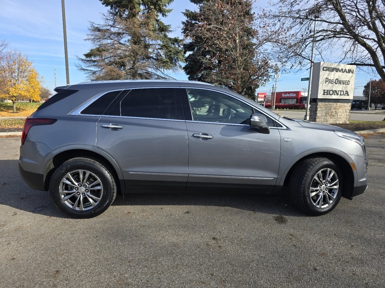 Used 2022 Cadillac XT5 Premium Luxury w/ LPO, Premium Carpet Package image 20