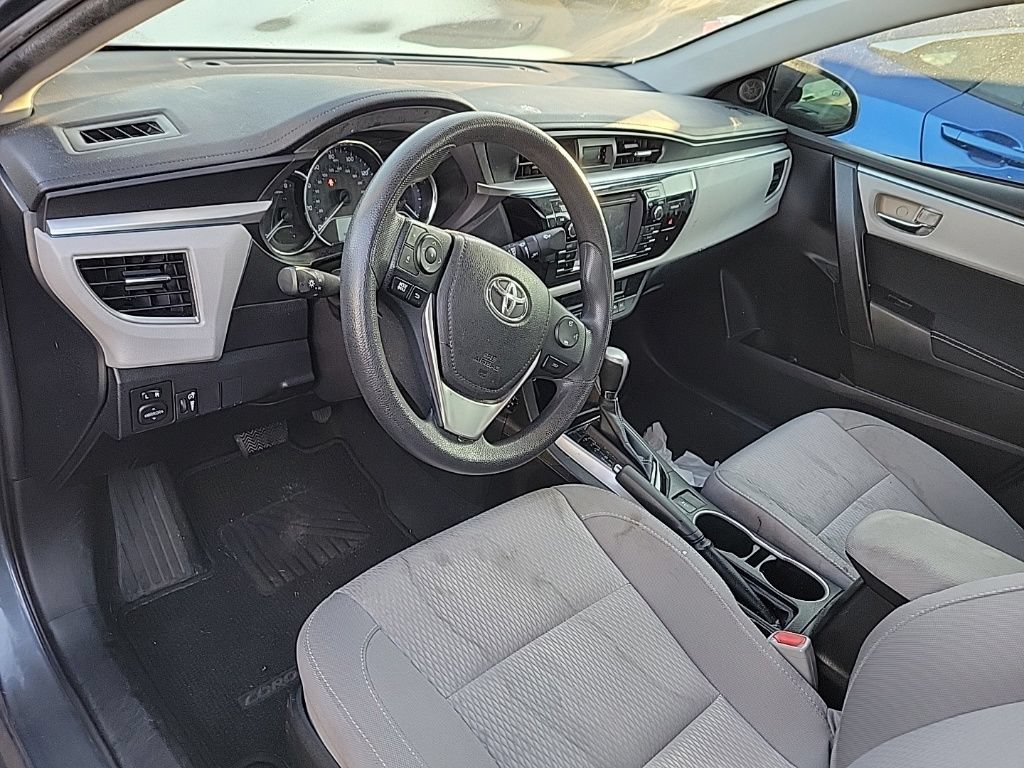 Used 2014 Toyota Corolla LE FWD image 7