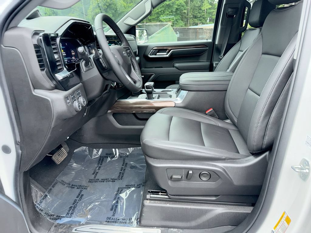 Used 2025 Chevrolet Silverado 1500 RST w/ RST All Star Premium Package AWD/4WD image 13