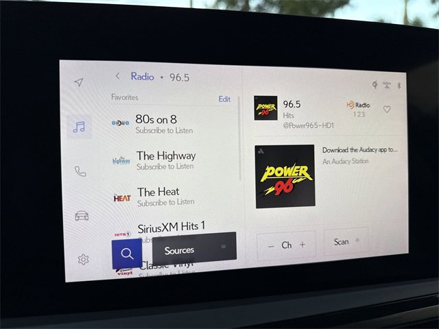 Certified 2023 Lexus ES 250 w/ Premium Package image 16
