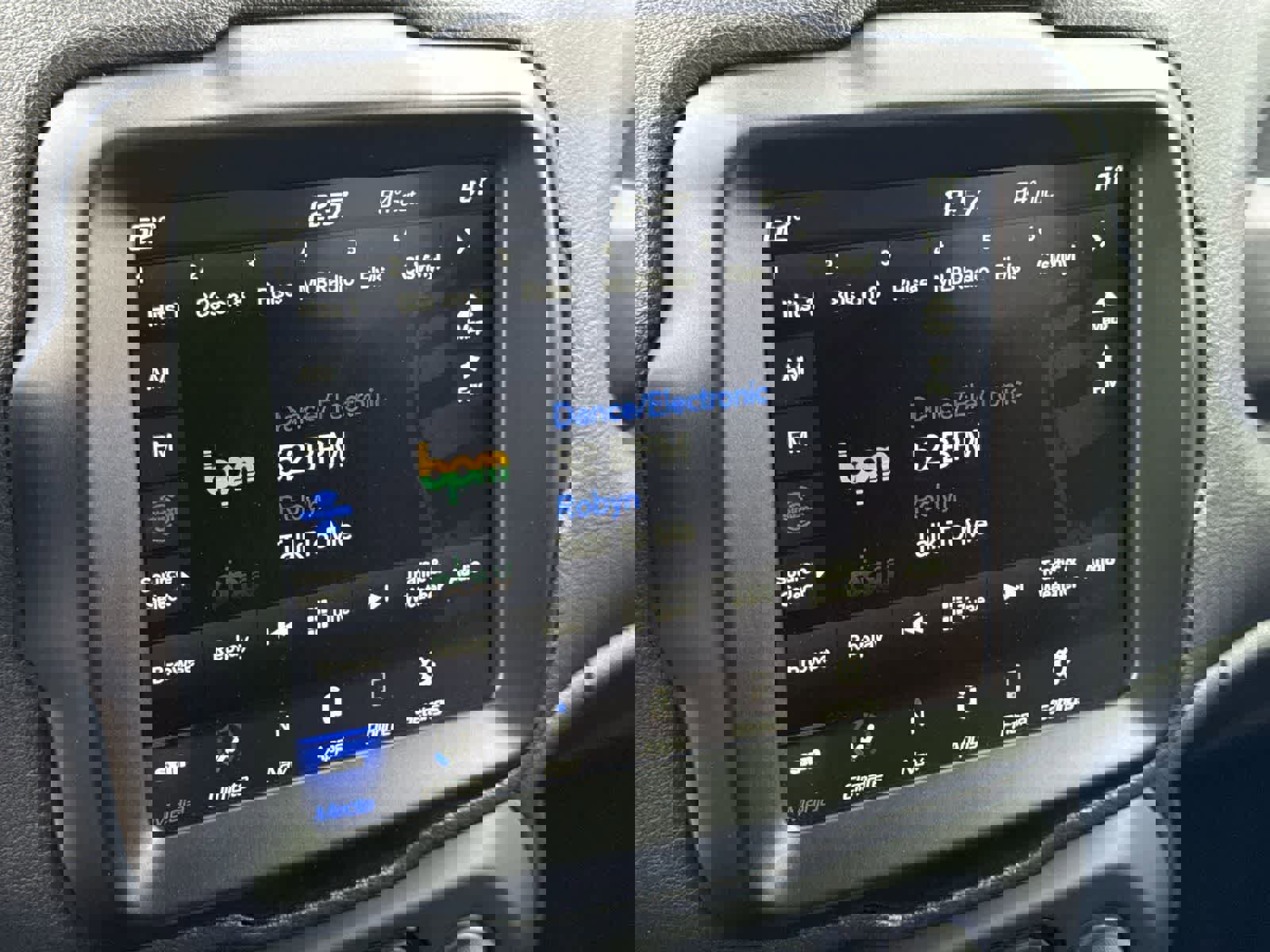 Used 2023 Jeep Renegade Latitude image 20