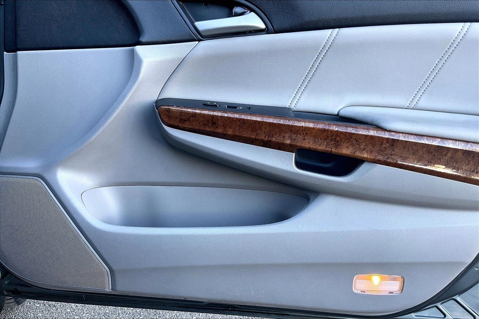 Used 2012 Honda Accord EX-L image 20