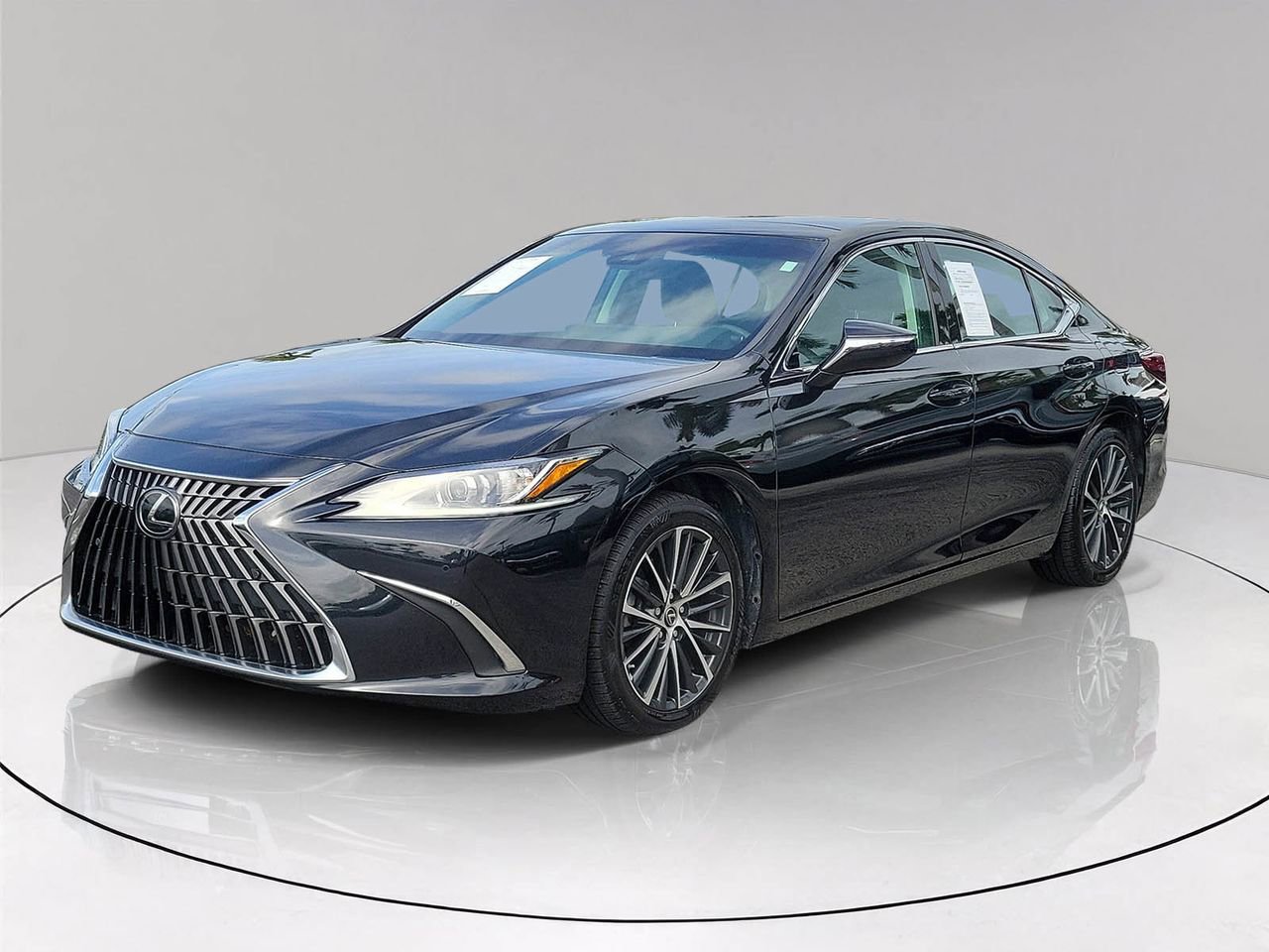 Used 2022 Lexus ES 350 w/ Premium Package FWD image 3