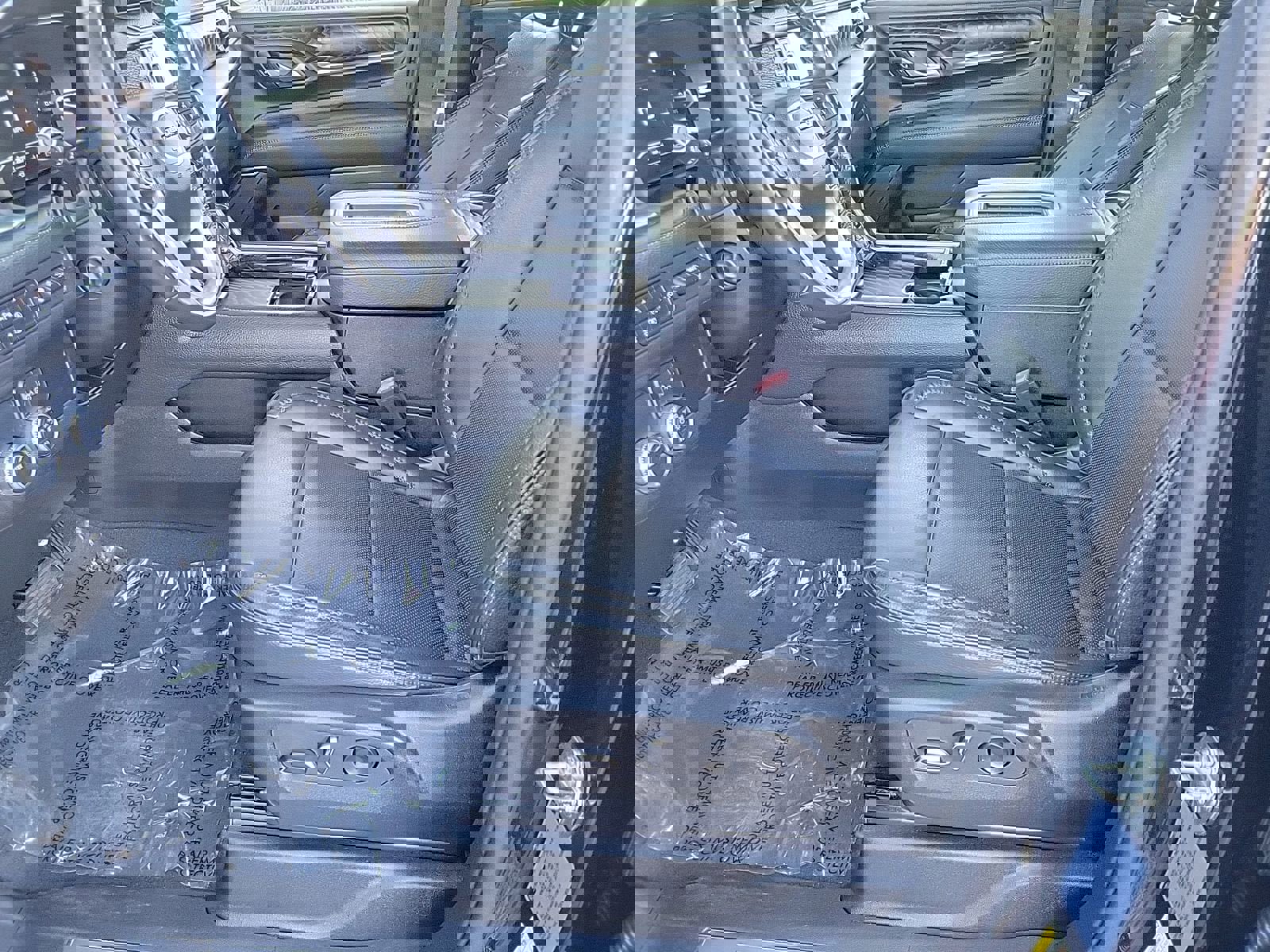 Used 2022 GMC Yukon Denali image 13