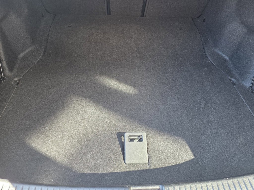 Used 2017 Mercedes-Benz C 300 4MATIC Sedan image 37