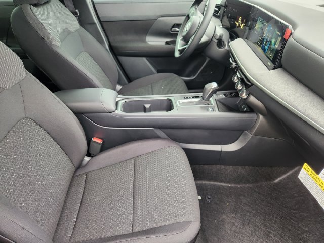 New 2026 Nissan Kicks S FWD image 10