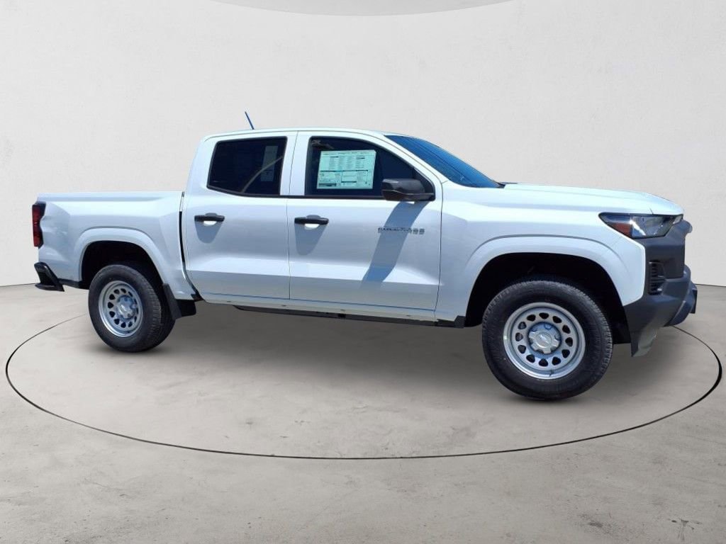 New 2025 Chevrolet Colorado W/T RWD image 4