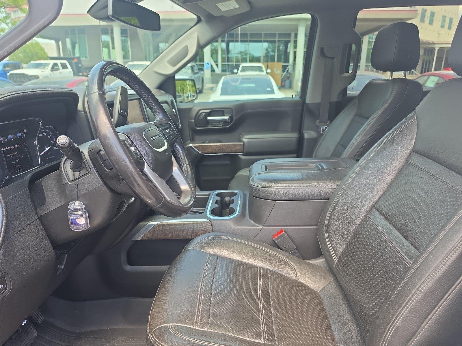 Used 2022 GMC Sierra 1500 Denali w/ Denali Premium Package AWD/4WD image 10