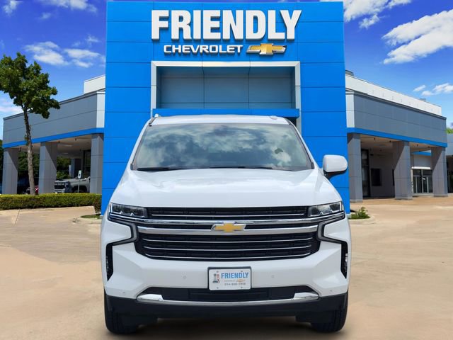 Used 2022 Chevrolet Suburban LT image 2